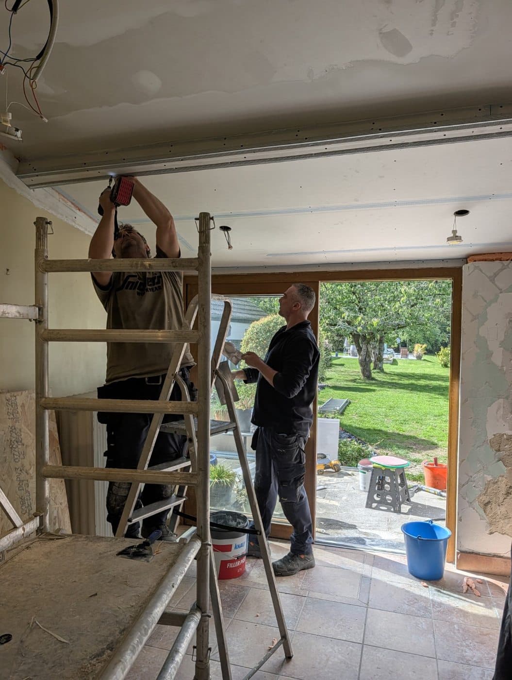Pose du plafond